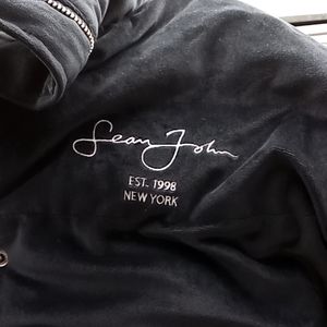Sean John's 2XL AND XL Jackets, velvet blue.